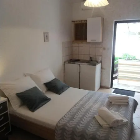 Apartment Pag 16016a